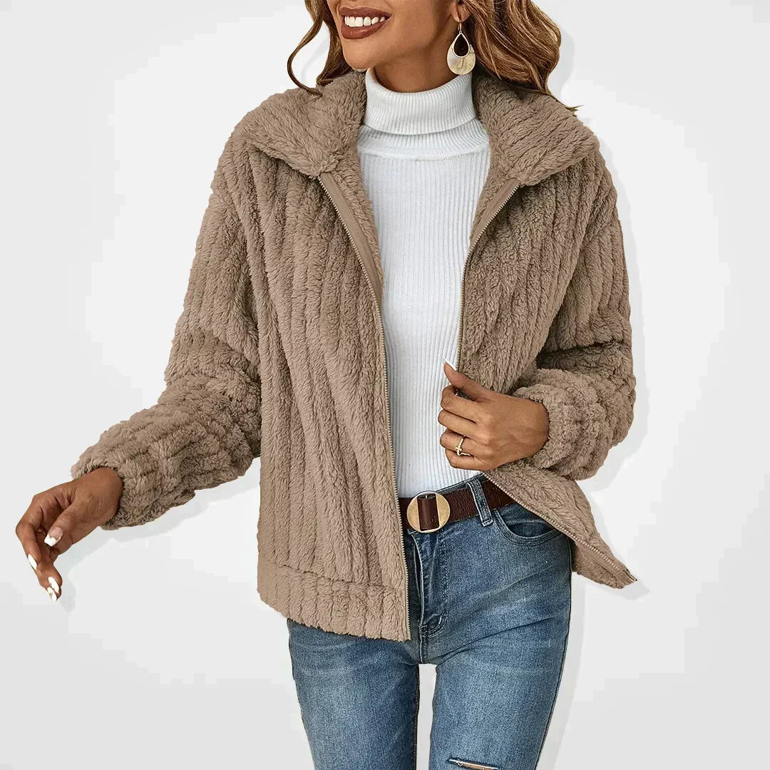 Ava Iris | Elegant Fur Jacket