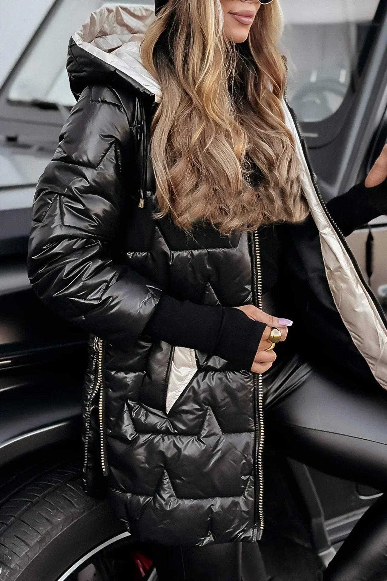 Samantha | Elegant Coat with Hood and Padding
